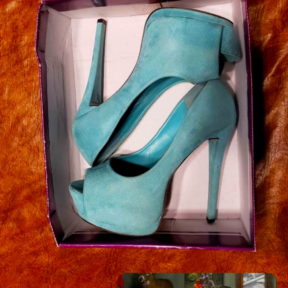 Turquoise Heels